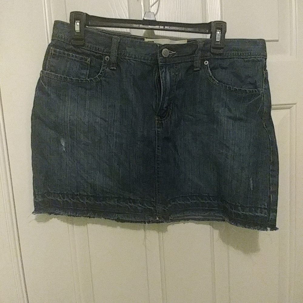 Gap mini skirt